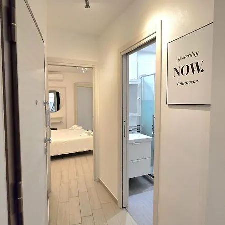 Pure Minimal Loft Barivecchia Old Town Appartement Bari
